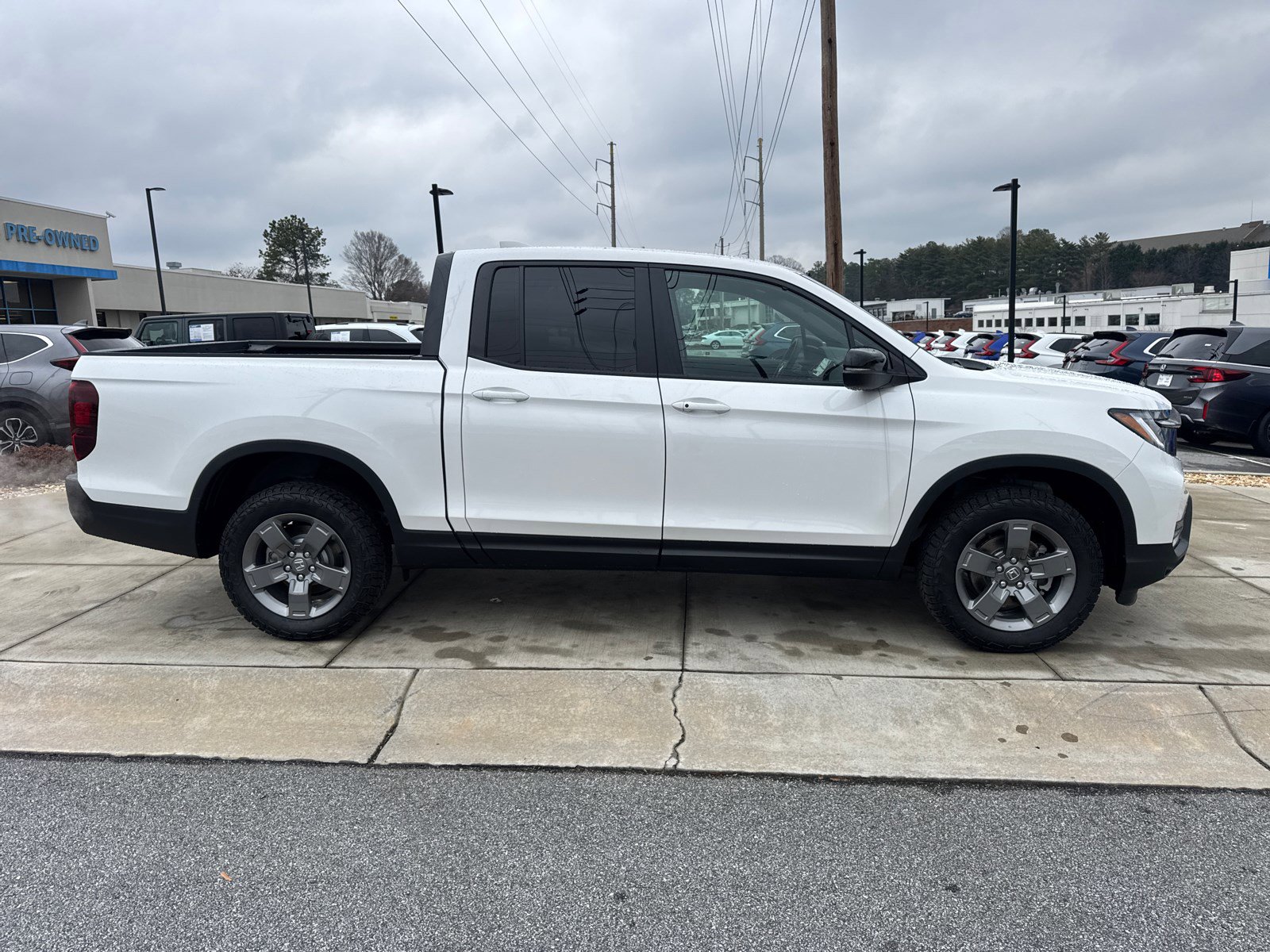 2025 Honda Ridgeline TrailSport photo 8