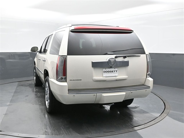 2012 Cadillac Escalade Platinum photo 8