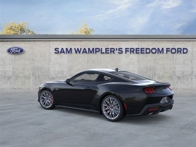 2025 Ford Mustang GT Premium photo 4