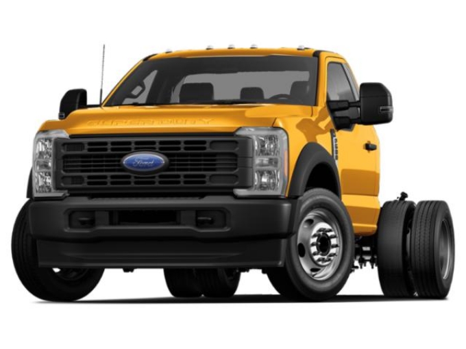 2024 Ford F-600 Super Duty Chassis Cab XLT's photo