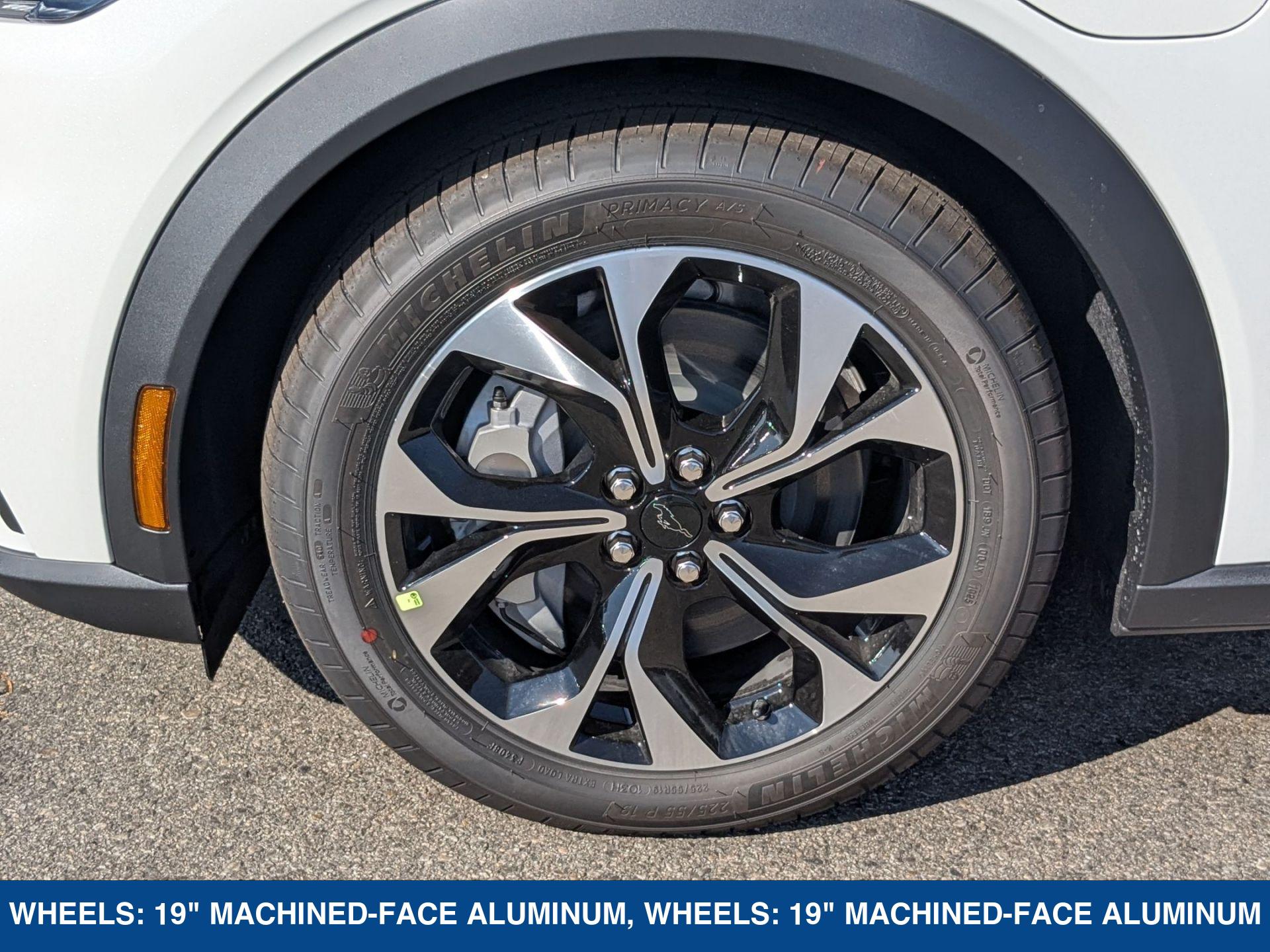2025 Ford Mustang Mach-E Select photo 12