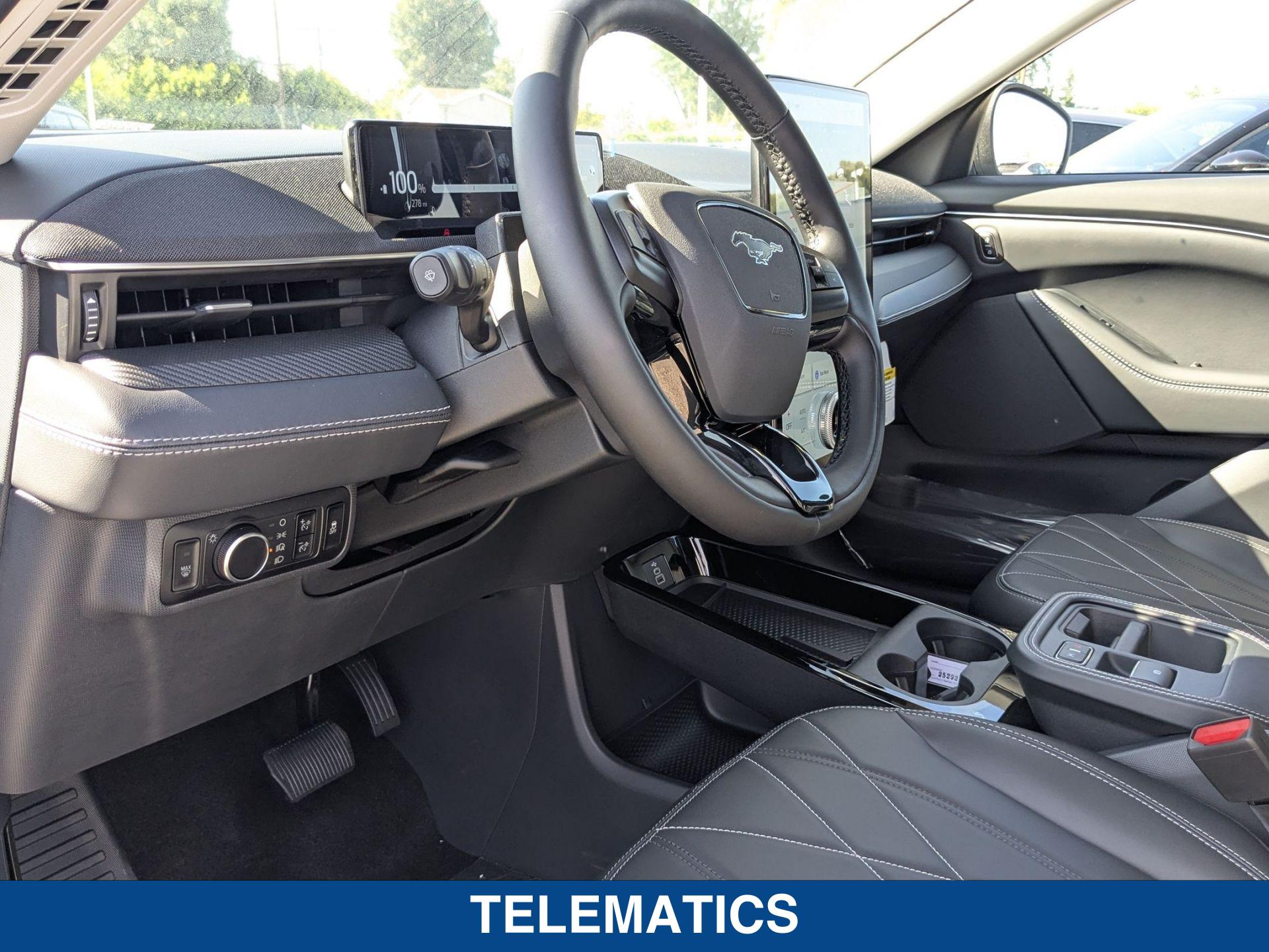 2025 Ford Mustang Mach-E Select photo 14