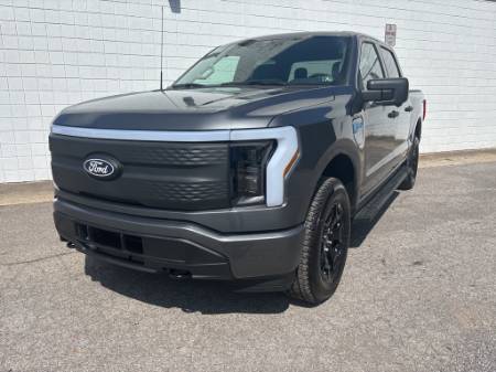 2025 Ford F-150 Lightning XLT