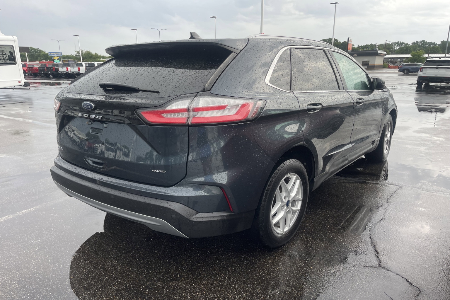 Used 2022 Ford Edge SEL with VIN 2FMPK4J94NBA46414 for sale in St. Cloud, Minnesota