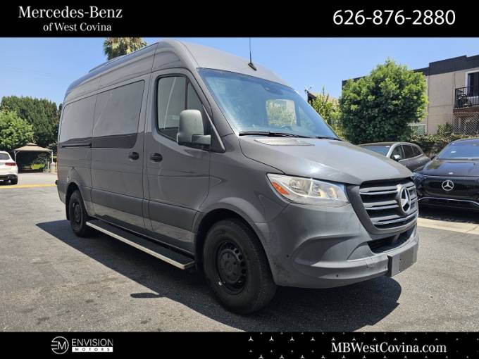 2022 Mercedes-Benz Sprinter 2500 Passenger 144 WB