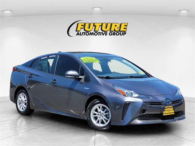 2021 Toyota Prius L