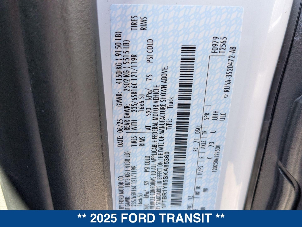 2025 Ford Transit T250 RWD