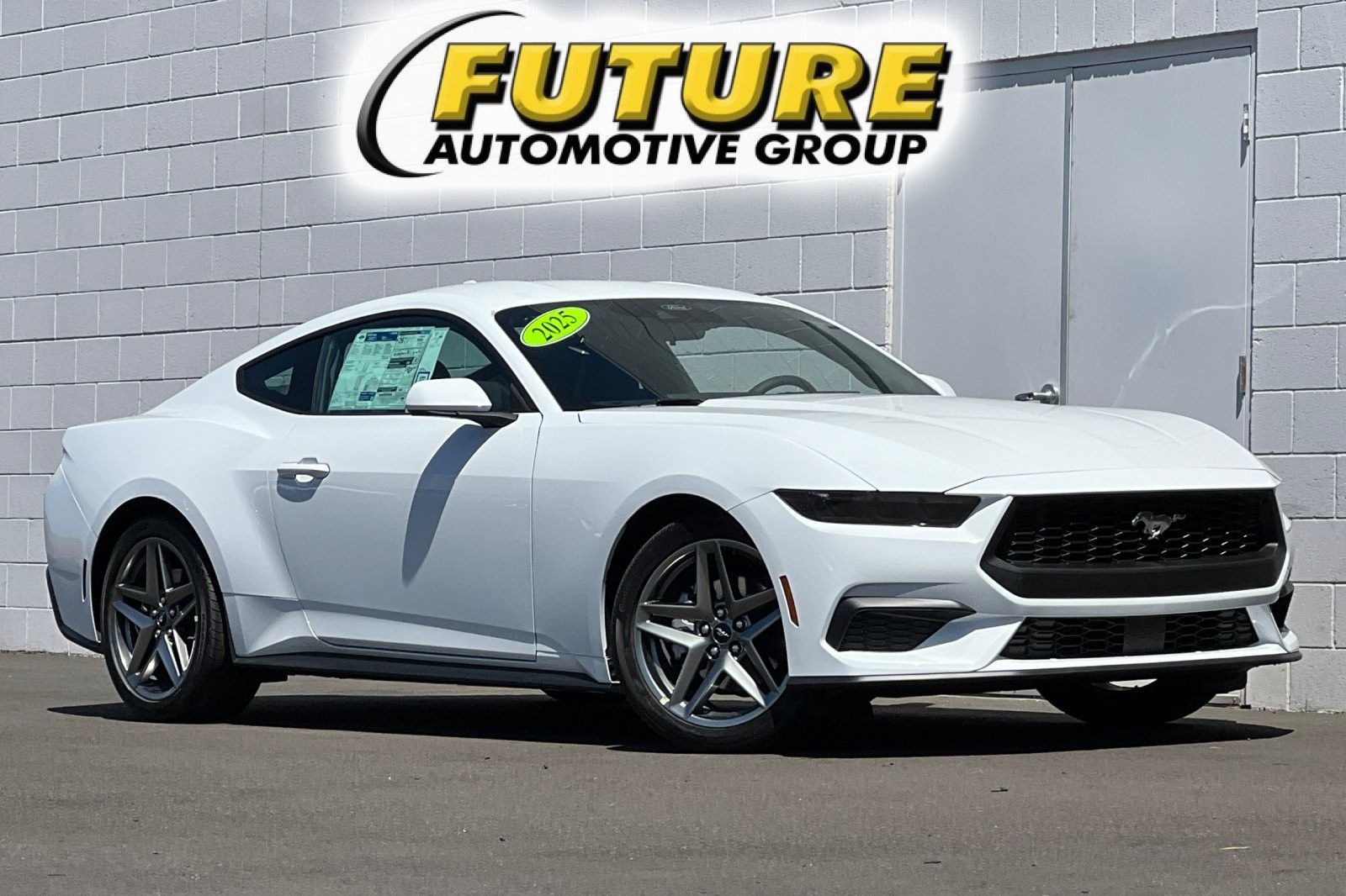 2025 Ford Mustang EcoBoost's photo