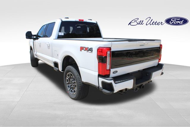 2025 Ford F-250 photo 4