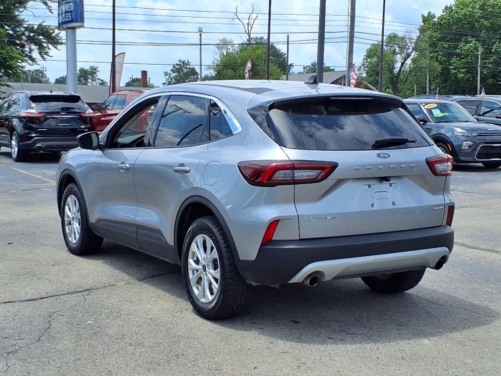 2023 Ford Escape Active photo 3