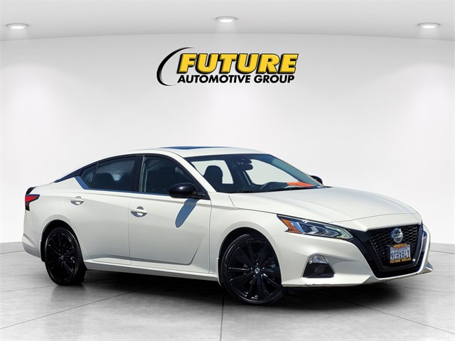 2022 Nissan Altima 2.5 SR