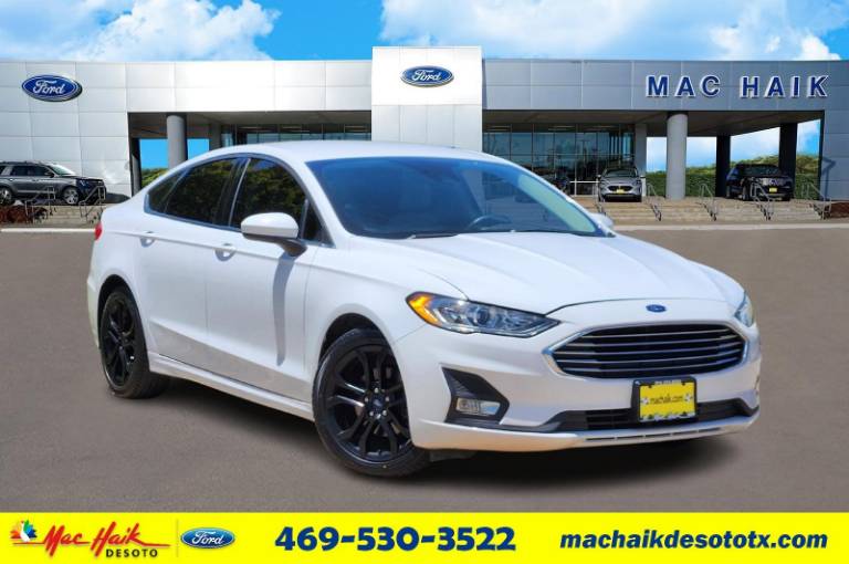 2020 Ford Fusion SE