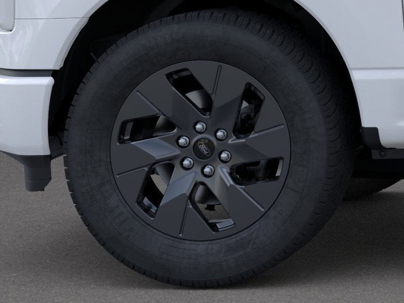 2025 Ford F-150 Lightning photo 14