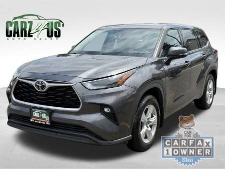 2022 Toyota Highlander LE
