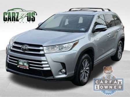 2017 Toyota Highlander SE