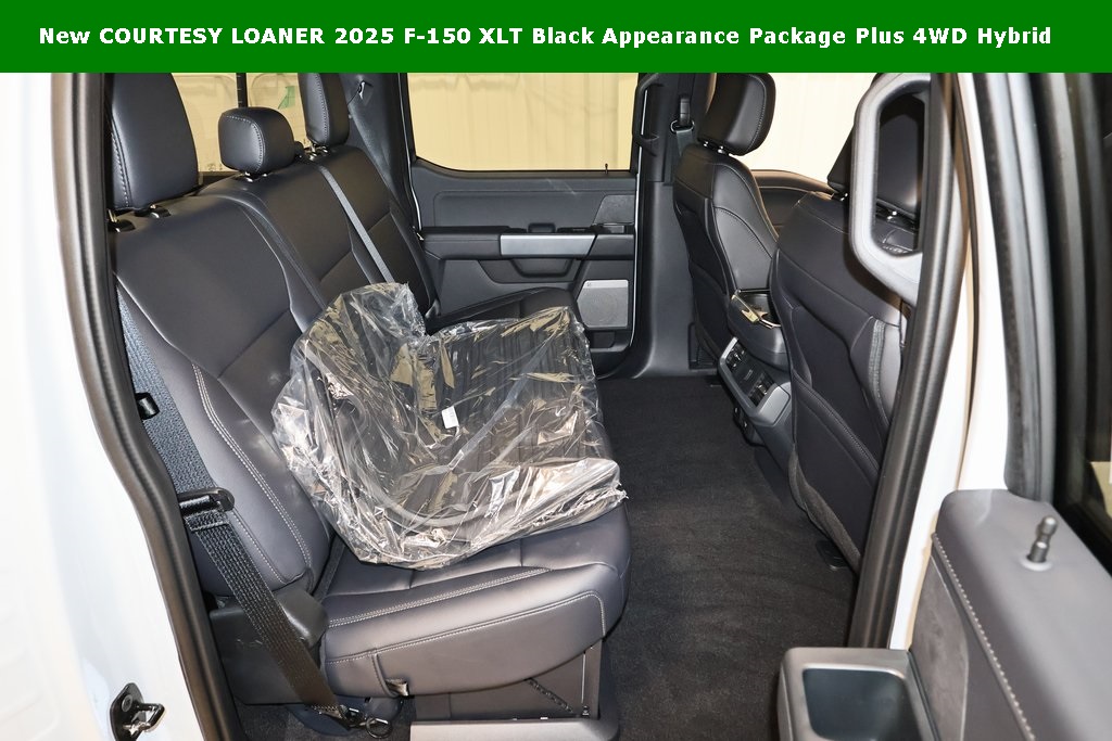 2025 Ford F-150 XLT photo 13