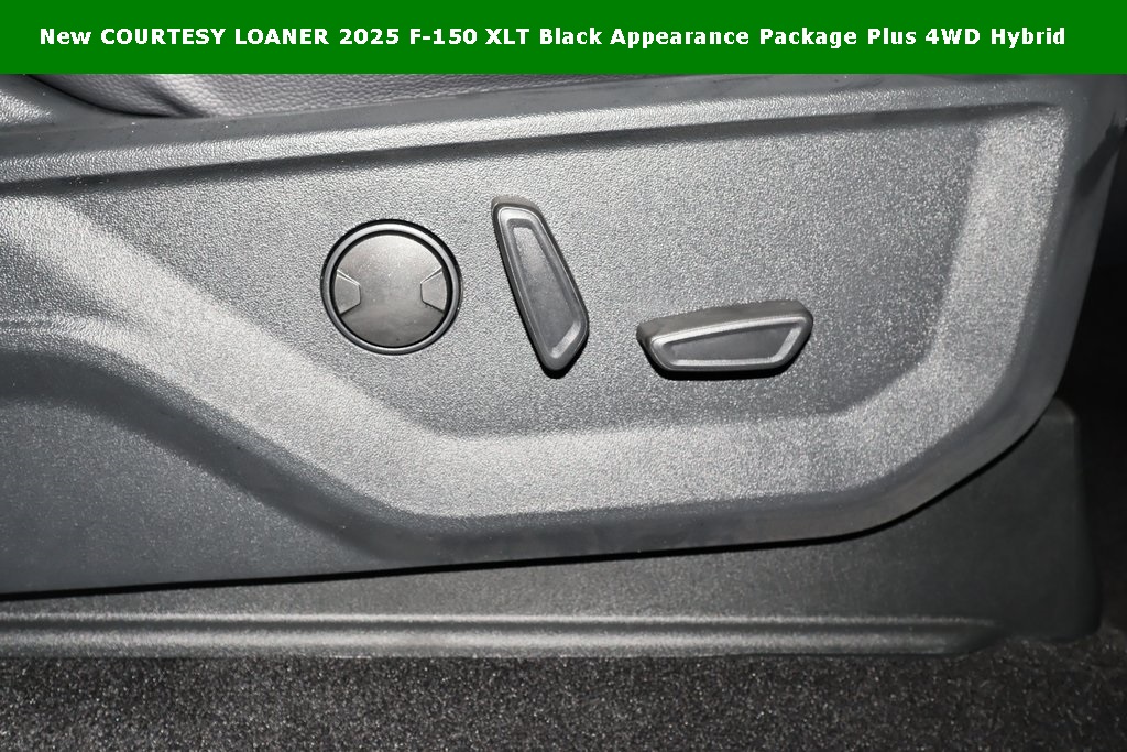 2025 Ford F-150 XLT photo 15