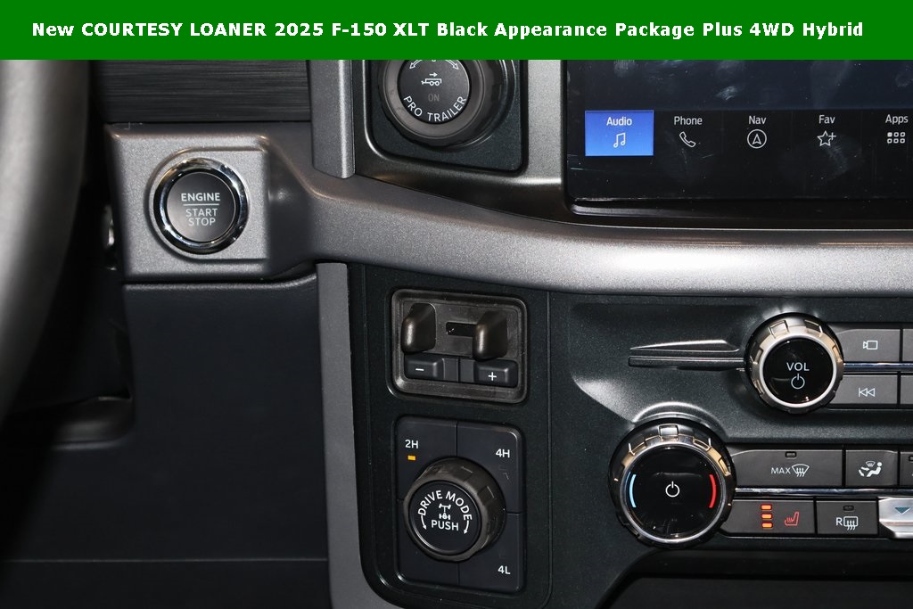 2025 Ford F-150 XLT photo 20