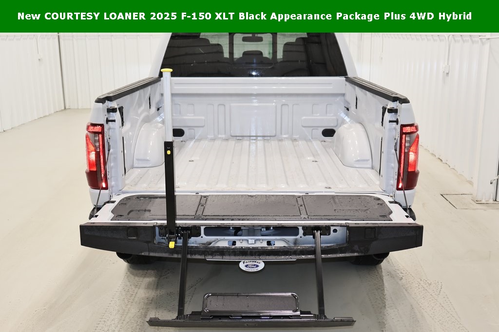 2025 Ford F-150 XLT photo 26