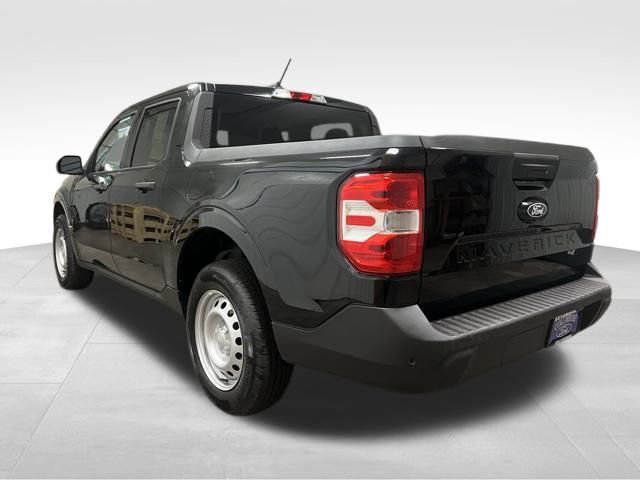 2025 Ford Maverick XL photo 2