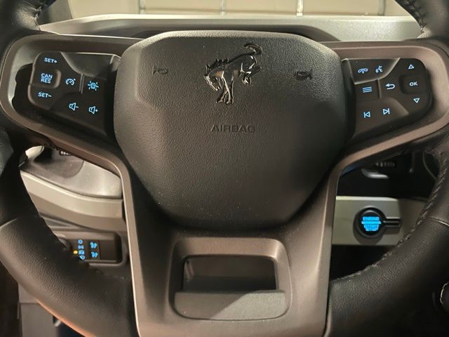 2023 Ford Bronco Badlands photo 8
