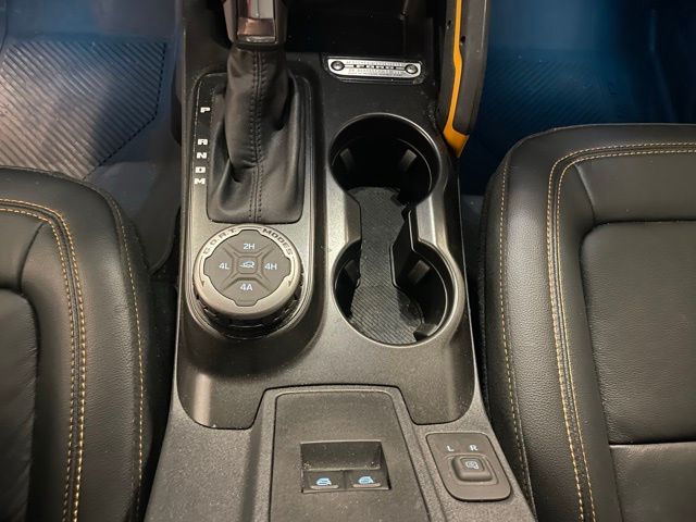 2023 Ford Bronco Badlands photo 11