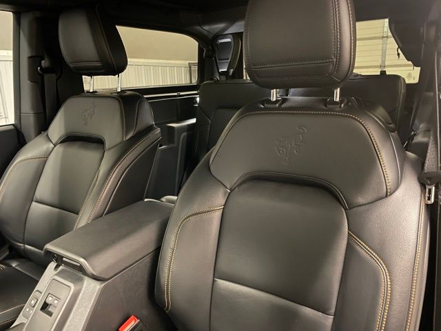 2023 Ford Bronco Badlands photo 17