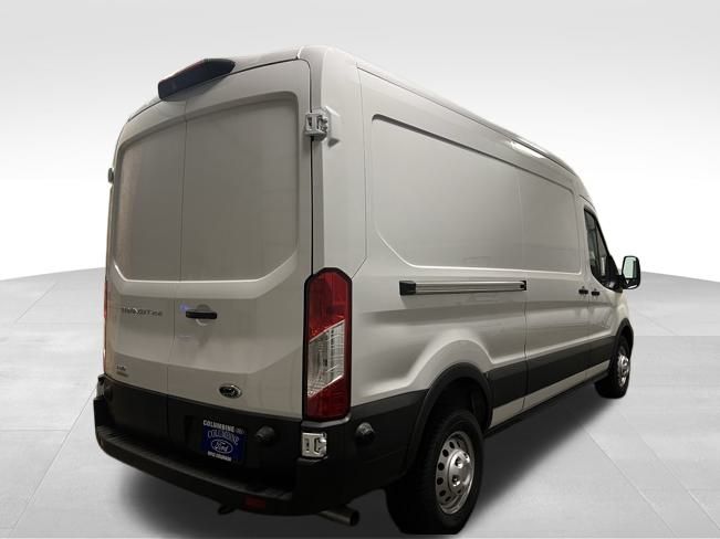 2025 Ford Transit photo 4