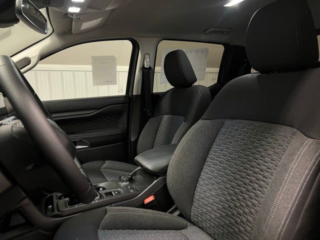 2025 Ford Ranger XLT photo 16