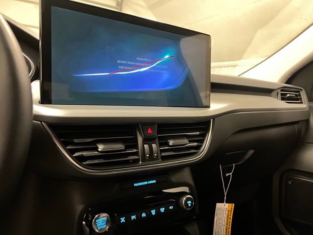 2025 Ford Escape Hybrid Platinum photo 11