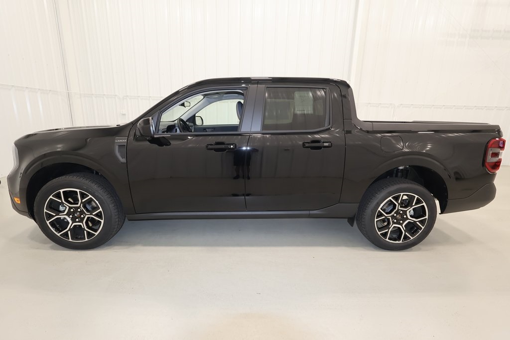 2025 Ford Maverick Lariat photo 2