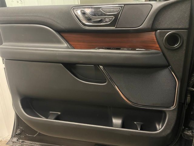 2022 Lincoln Navigator Reserve photo 12