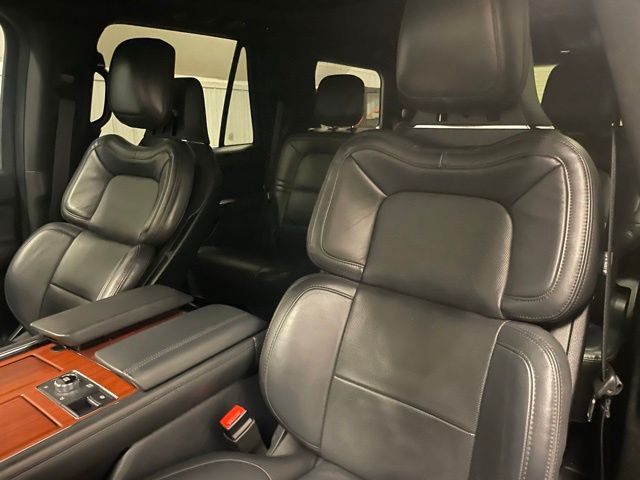 2022 Lincoln Navigator Reserve photo 14