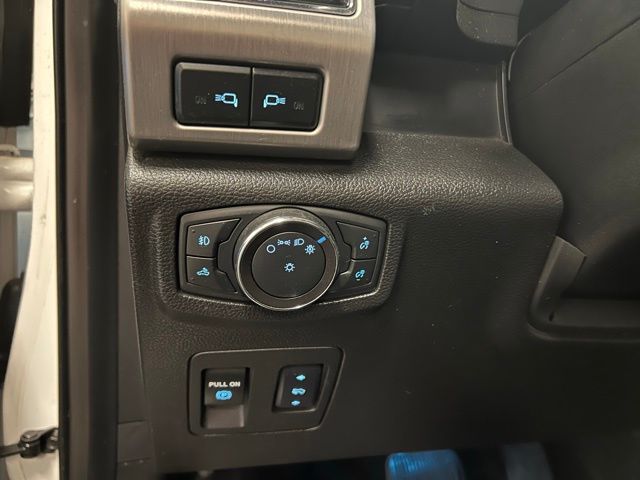 2018 Ford F-150 Platinum photo 18