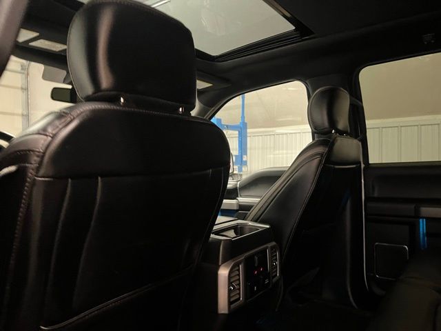 2018 Ford F-150 Platinum photo 23