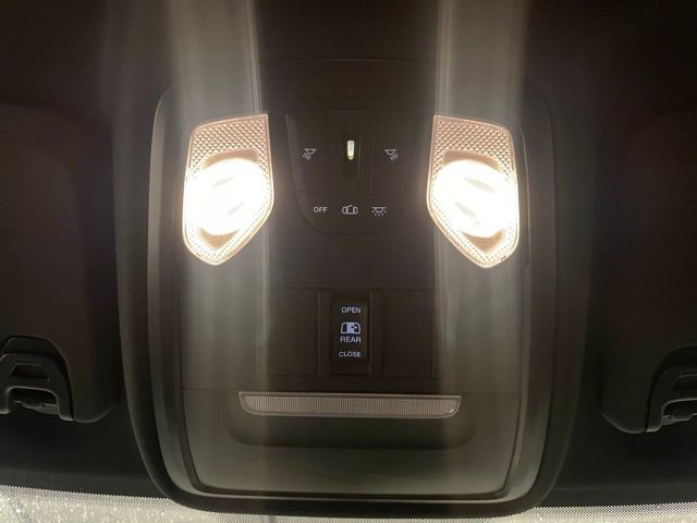 2024 Ram 3500 Tradesman photo 11