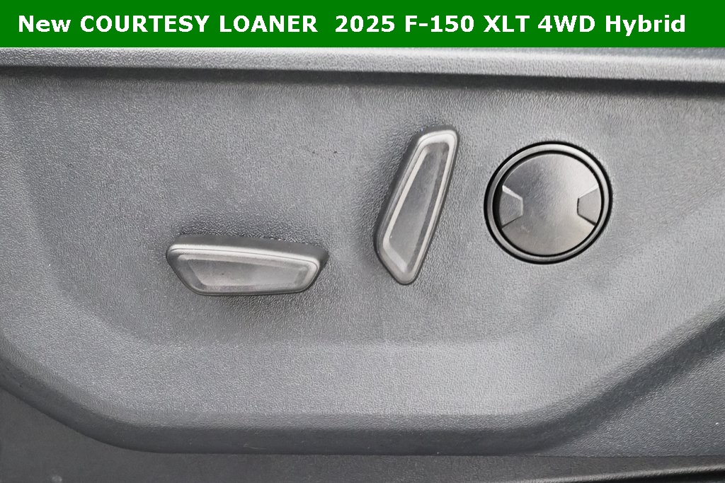2025 Ford F-150 XLT photo 9