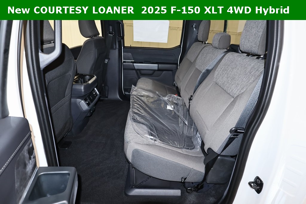 2025 Ford F-150 XLT photo 10