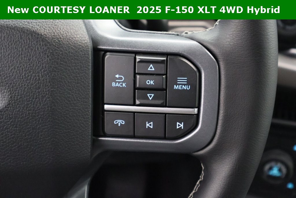 2025 Ford F-150 XLT photo 16