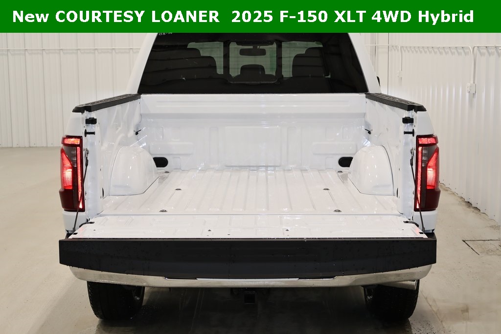 2025 Ford F-150 XLT photo 24