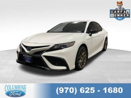2024 Toyota Camry Hybrid SE