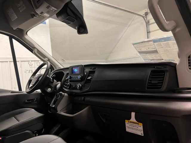 2025 Ford Transit photo 24