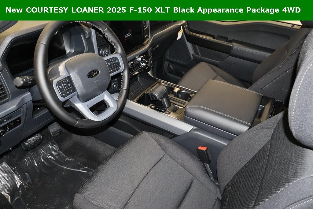2025 Ford F-150 XLT photo 20