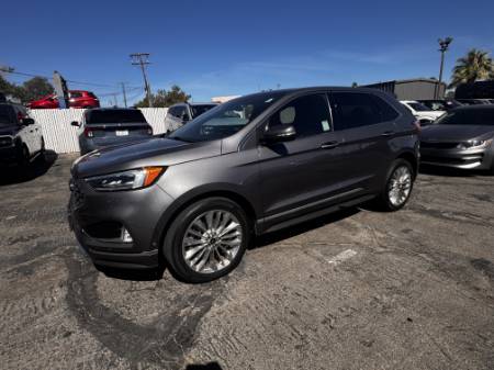 2022 Ford Edge Titanium