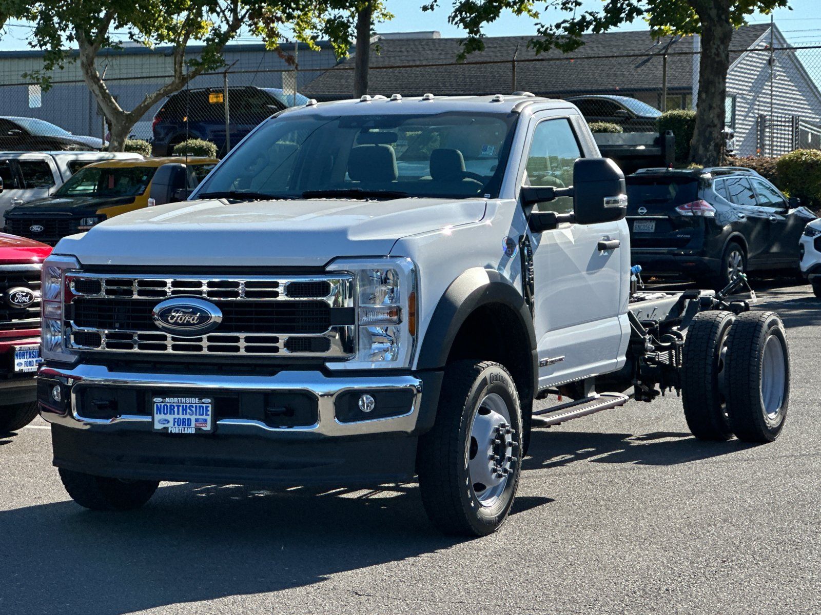 2024 Ford F-450 photo 2