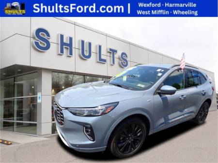 2023 Ford Escape ST-Line Elite