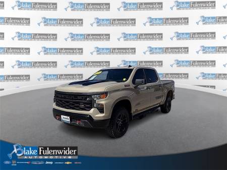 2022 Chevrolet Silverado 1500 Custom Trail Boss