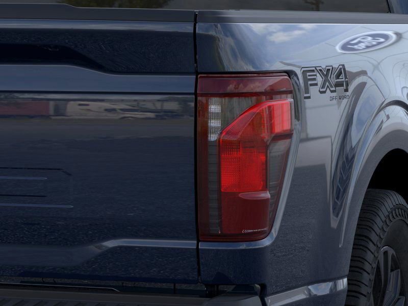 2025 Ford F-150 XLT photo 4