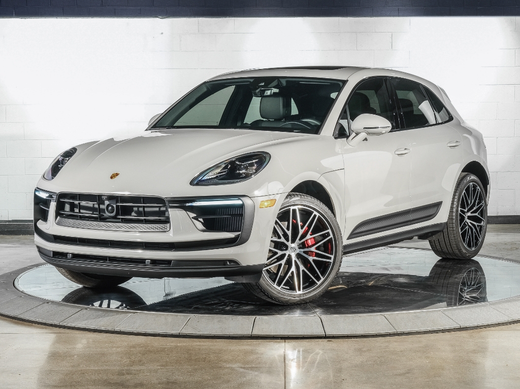 2025 Porsche Macan S