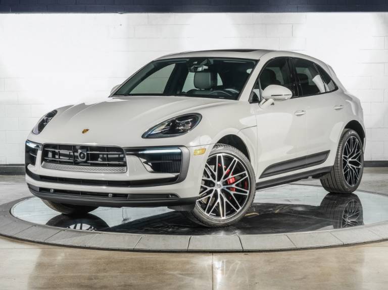 2025 Porsche Macan S